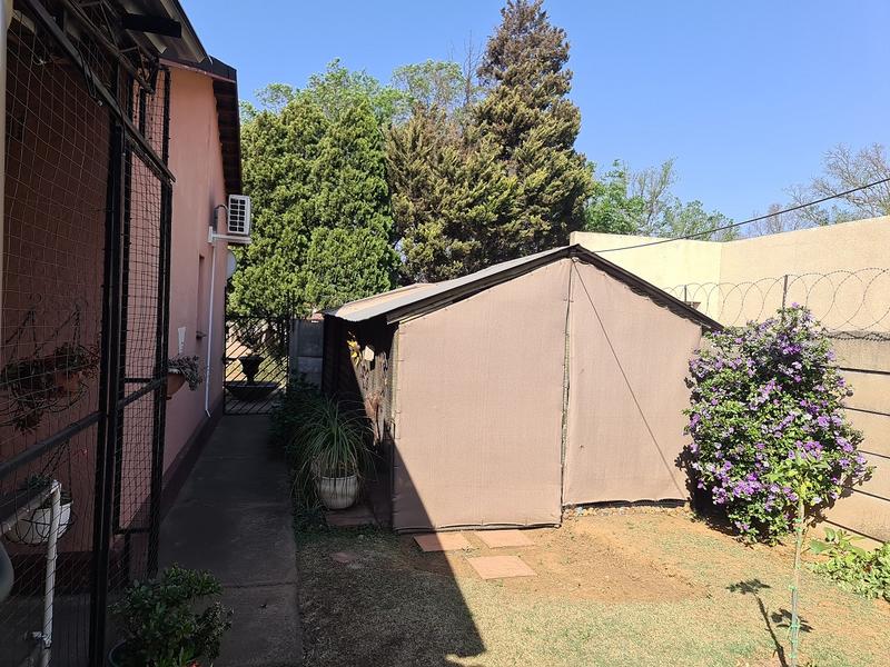 3 Bedroom Property for Sale in Vanderbijlpark CW 3 Gauteng