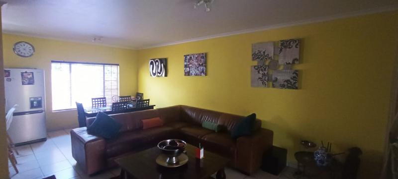 To Let 3 Bedroom Property for Rent in Ruimsig A H Gauteng