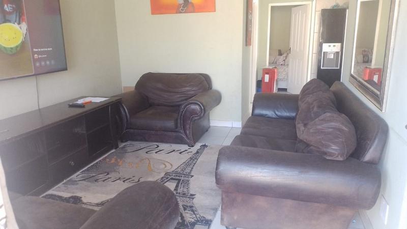 3 Bedroom Property for Sale in Mohlakeng Gauteng