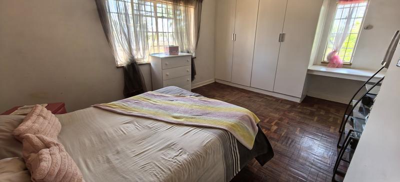 4 Bedroom Property for Sale in Florida North Gauteng