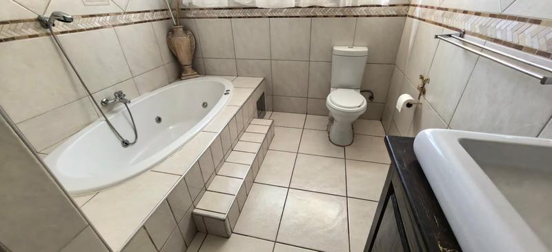 4 Bedroom Property for Sale in Florida North Gauteng