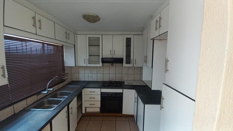 2 Bedroom Property for Sale in Philip Nel Park Gauteng