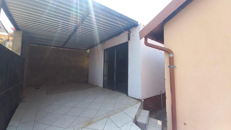 2 Bedroom Property for Sale in Philip Nel Park Gauteng