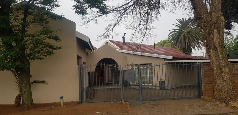 3 Bedroom Property for Sale in Bonaero Park Gauteng