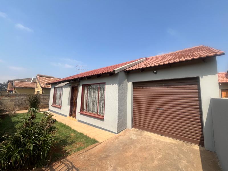 4 Bedroom Property for Sale in Vosloorus Gauteng