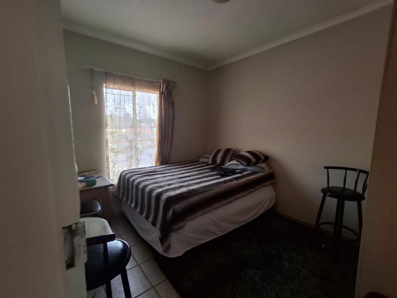 2 Bedroom Property for Sale in The Orchards Gauteng