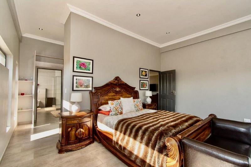 To Let 5 Bedroom Property for Rent in Copperleaf Estate Gauteng