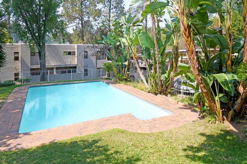 To Let 2 Bedroom Property for Rent in Bryanston Gauteng