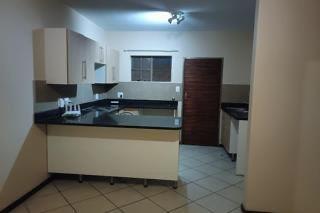 To Let 2 Bedroom Property for Rent in Mooikloof Gauteng