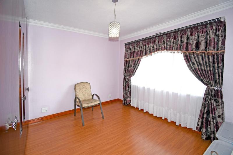 2 Bedroom Property for Sale in River Club Gauteng