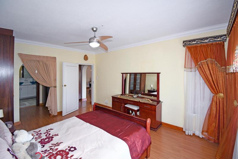 2 Bedroom Property for Sale in River Club Gauteng