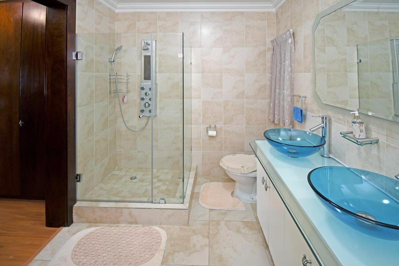 2 Bedroom Property for Sale in River Club Gauteng