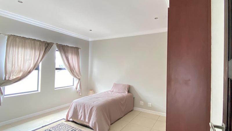 4 Bedroom Property for Sale in Copperleaf Estate Gauteng