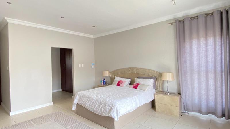 4 Bedroom Property for Sale in Copperleaf Estate Gauteng