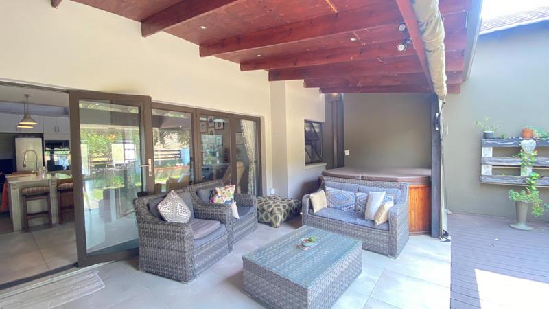 3 Bedroom Property for Sale in Copperleaf Estate Gauteng