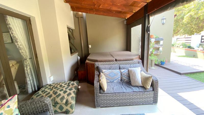 3 Bedroom Property for Sale in Copperleaf Estate Gauteng