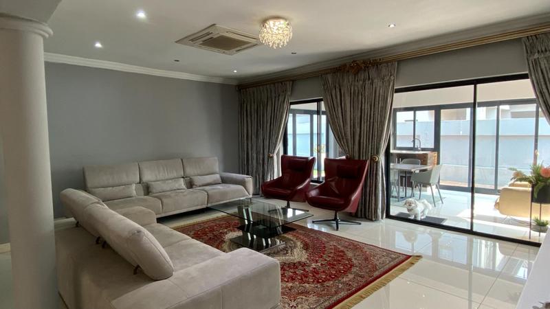 4 Bedroom Property for Sale in Raslouw Glen Gauteng