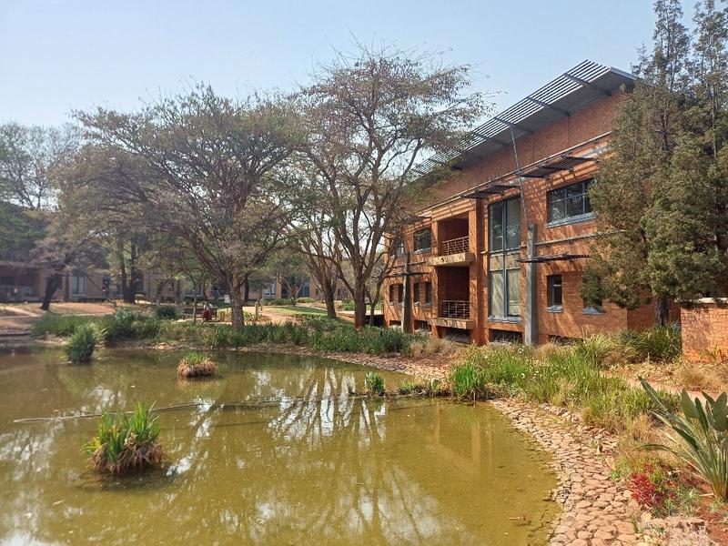 To Let commercial Property for Rent in Die Hoewes Gauteng