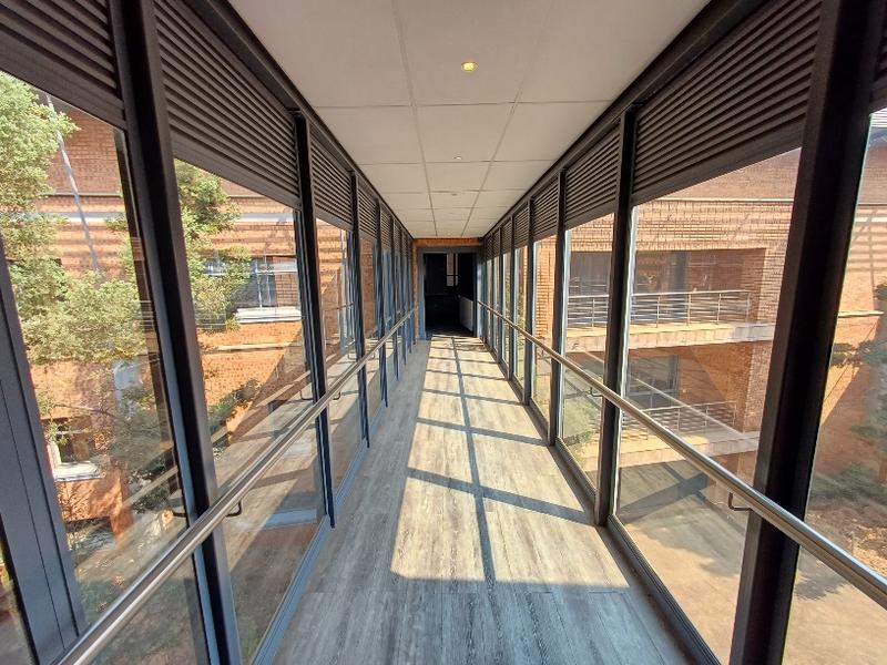 To Let commercial Property for Rent in Die Hoewes Gauteng