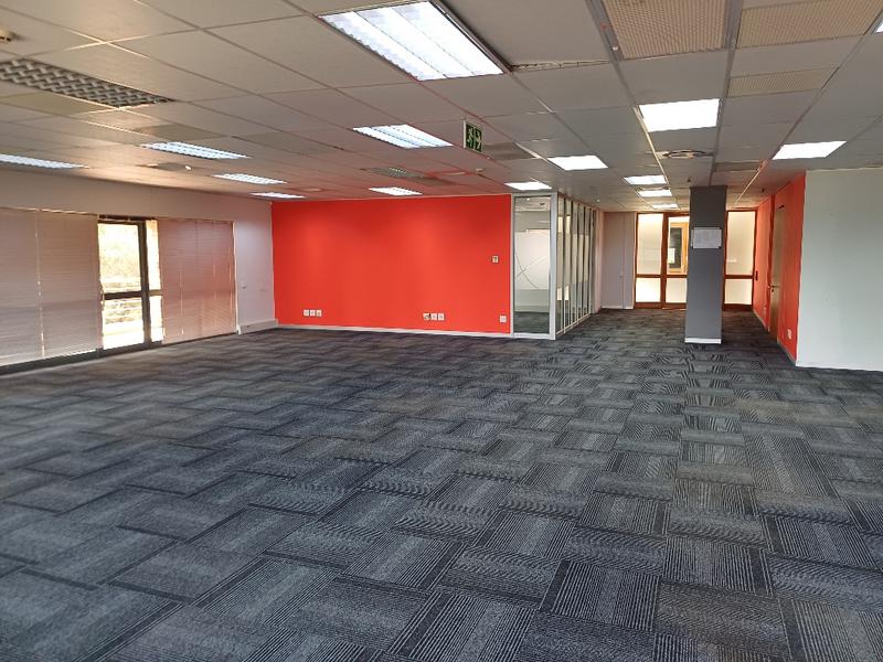 To Let commercial Property for Rent in Die Hoewes Gauteng