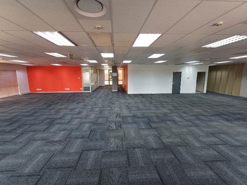 To Let commercial Property for Rent in Die Hoewes Gauteng