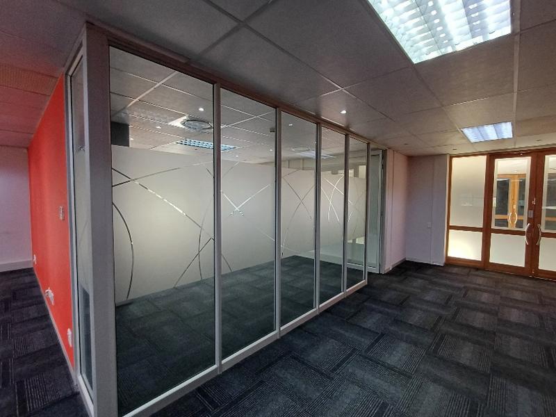 To Let commercial Property for Rent in Die Hoewes Gauteng