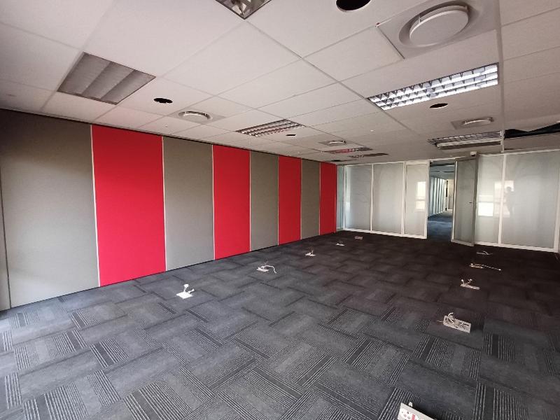 To Let commercial Property for Rent in Die Hoewes Gauteng