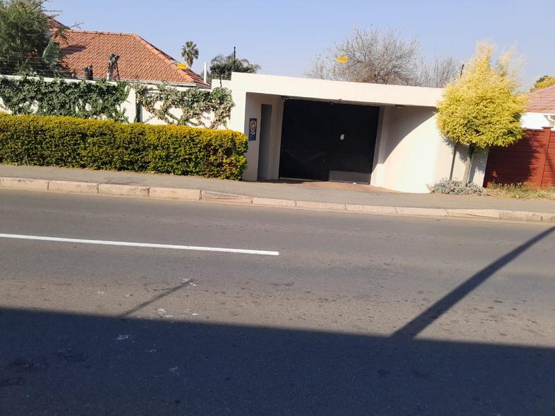 4 Bedroom Property for Sale in Sydenham Gauteng