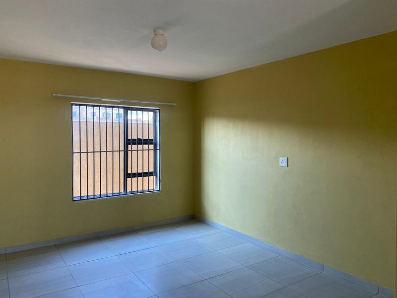 To Let 1 Bedroom Property for Rent in Braamfischerville Gauteng