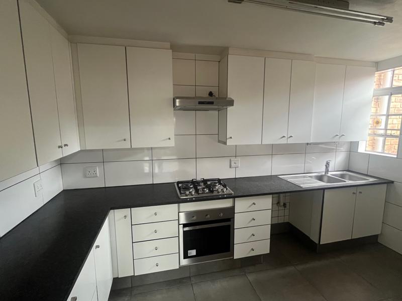 To Let 3 Bedroom Property for Rent in Brooklyn Gauteng