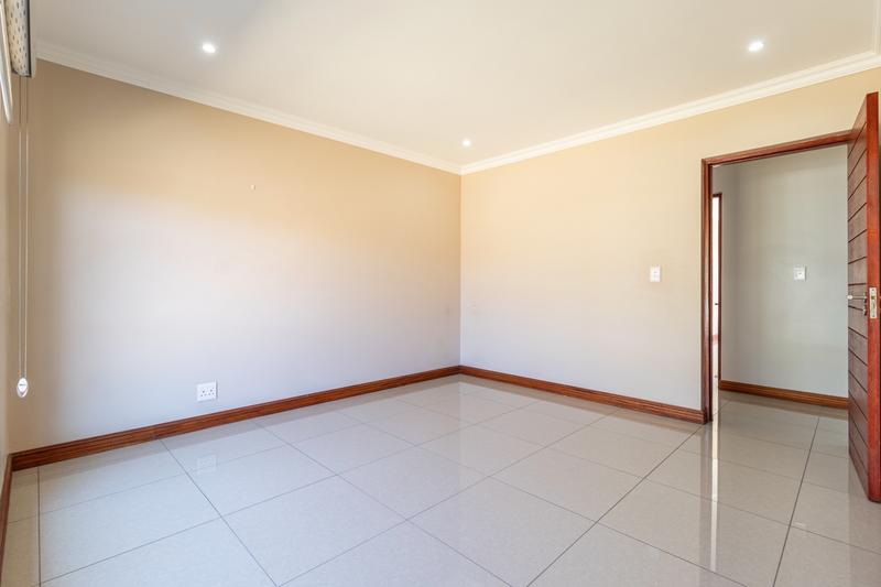 To Let 4 Bedroom Property for Rent in Chancliff A H Gauteng