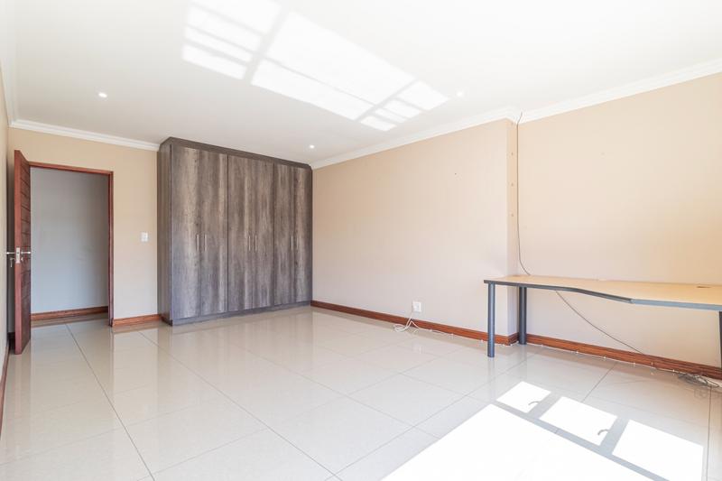 To Let 4 Bedroom Property for Rent in Chancliff A H Gauteng