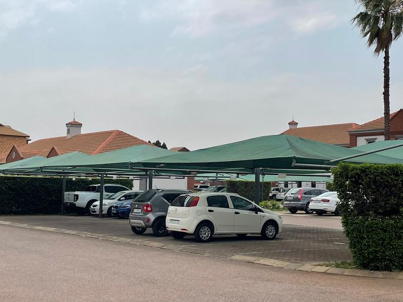 To Let commercial Property for Rent in Die Hoewes Gauteng