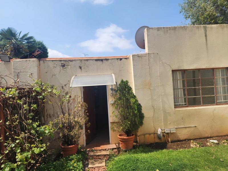 To Let 1 Bedroom Property for Rent in Kensington Gauteng