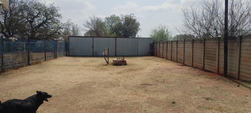 0 Bedroom Property for Sale in Mooilande Gauteng