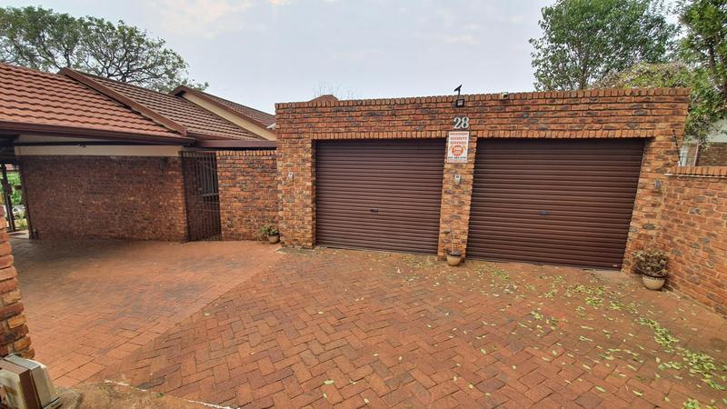 4 Bedroom Property for Sale in Theresa Park Gauteng