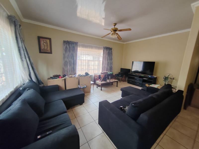 3 Bedroom Property for Sale in Pretoria Gardens Gauteng