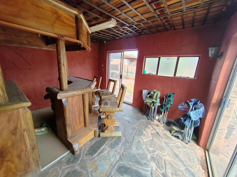 3 Bedroom Property for Sale in Pretoria Gardens Gauteng