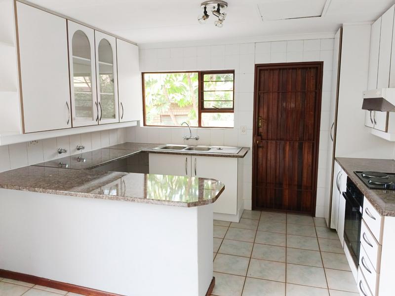 To Let 3 Bedroom Property for Rent in Magaliessig Gauteng