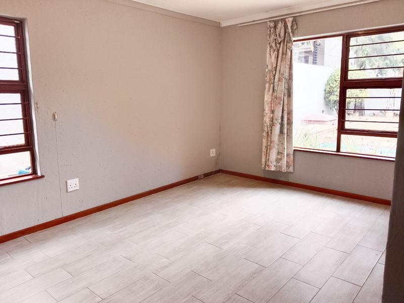 To Let 3 Bedroom Property for Rent in Magaliessig Gauteng