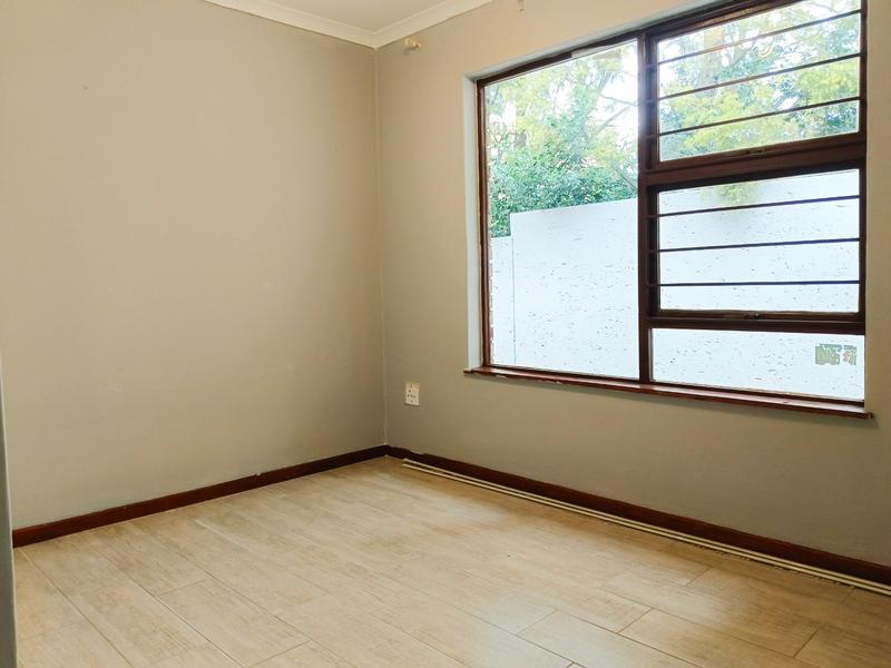 To Let 3 Bedroom Property for Rent in Magaliessig Gauteng