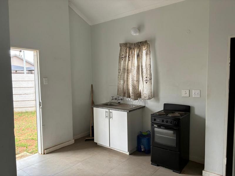 2 Bedroom Property for Sale in Savanna City Gauteng