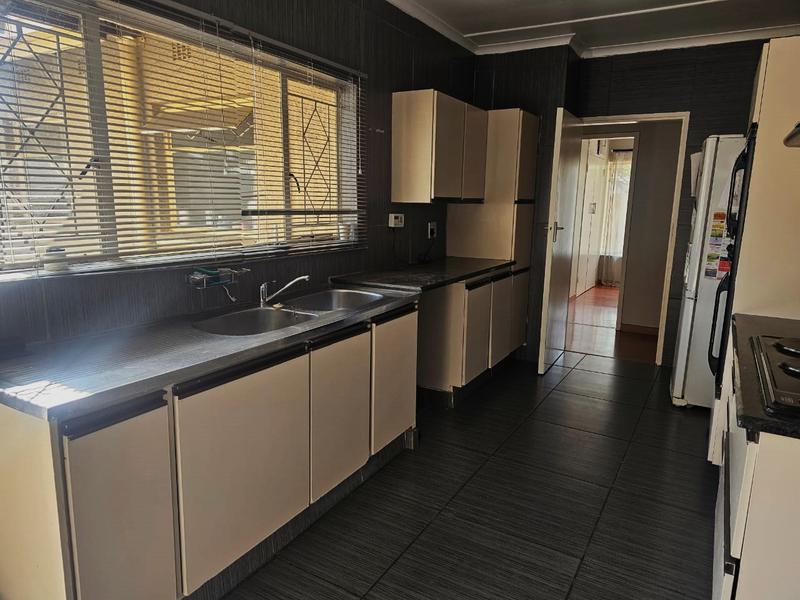 3 Bedroom Property for Sale in Highway Gardens Gauteng