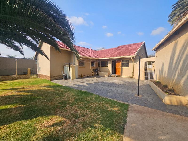 3 Bedroom Property for Sale in Highway Gardens Gauteng