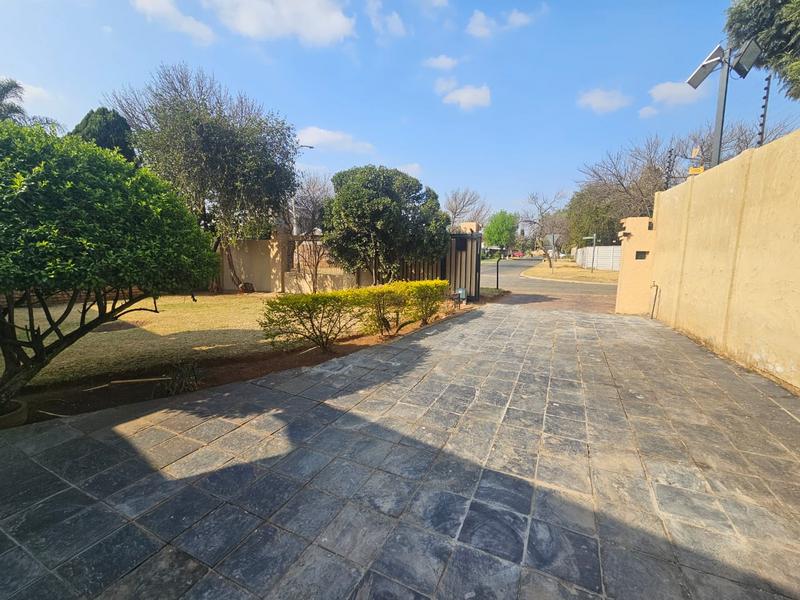 3 Bedroom Property for Sale in Highway Gardens Gauteng