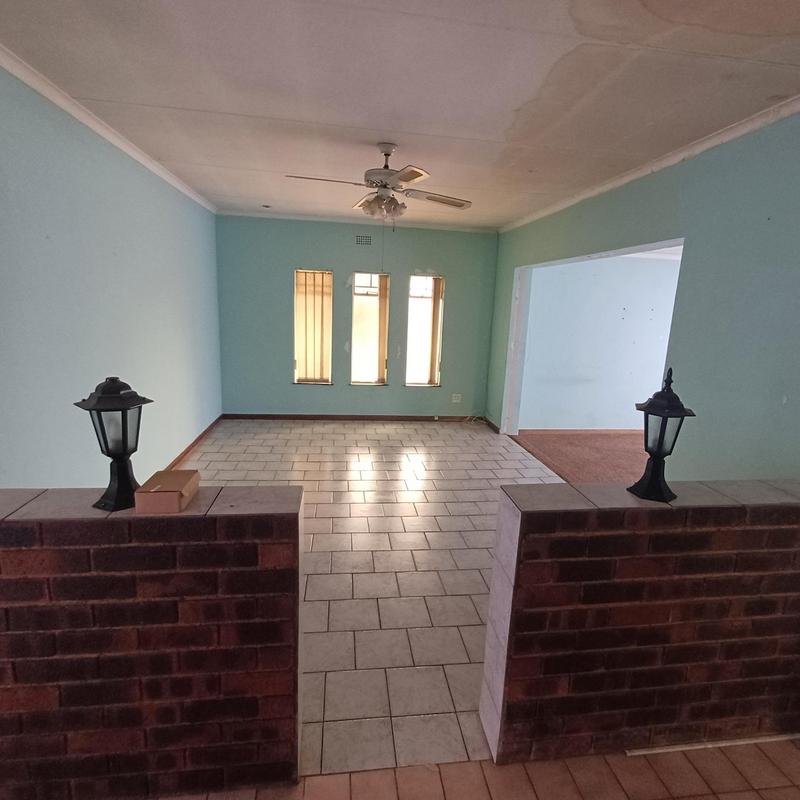 To Let 3 Bedroom Property for Rent in Norkem Park Gauteng