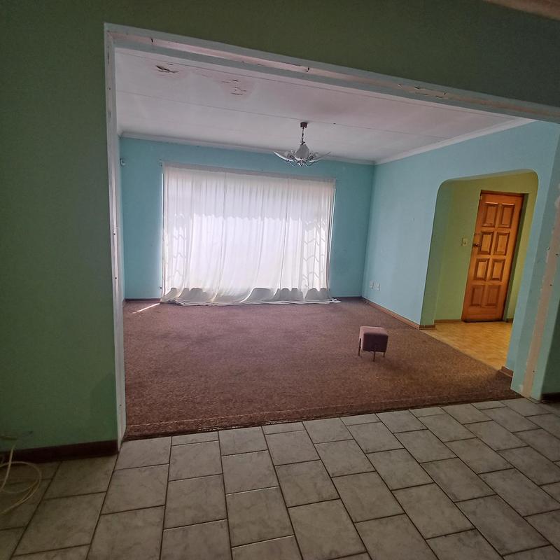 To Let 3 Bedroom Property for Rent in Norkem Park Gauteng