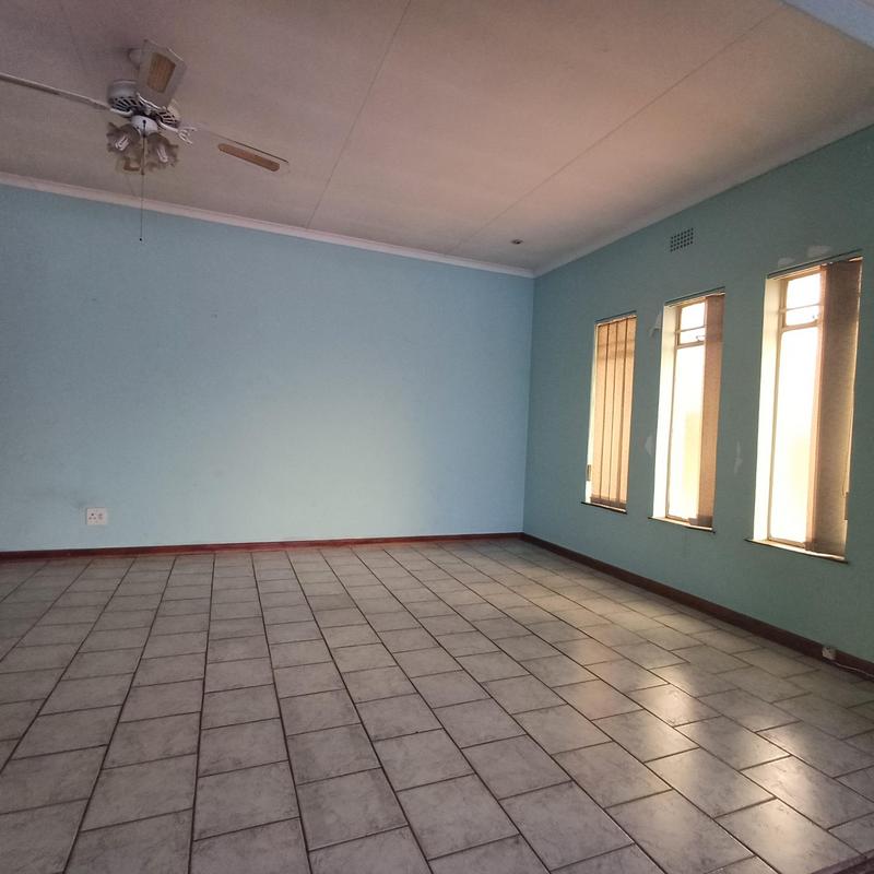 To Let 3 Bedroom Property for Rent in Norkem Park Gauteng