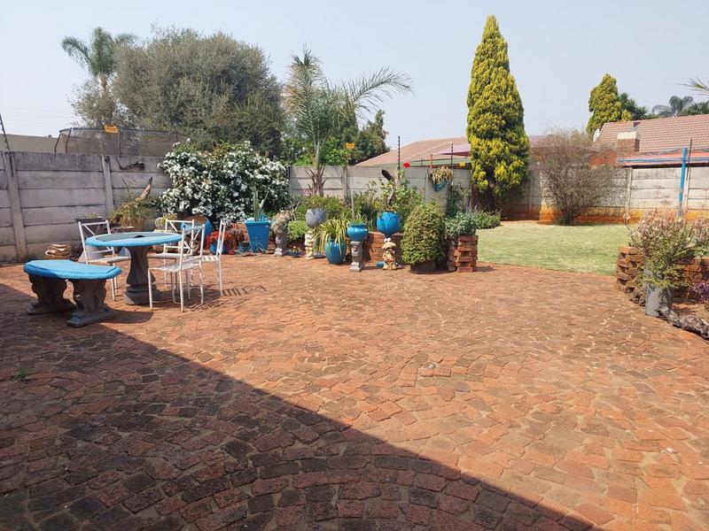 3 Bedroom Property for Sale in Parktown Estate Gauteng