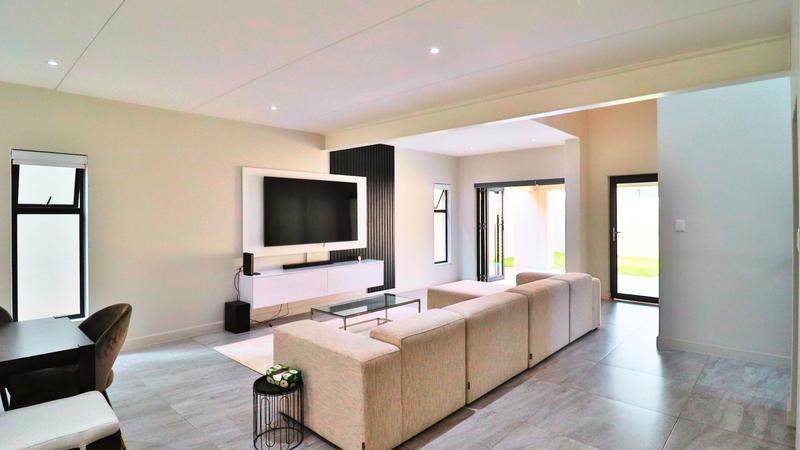 3 Bedroom Property for Sale in Bryanston Gauteng